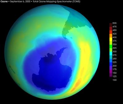 20080613091403-707px-largest-ever-ozone-hole-sept2000-with-scale.jpg